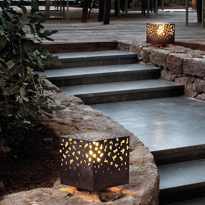 (Tetris pattern) Corten steel square garden light，suitable for garden, deck, lawn, park and other outdoor space